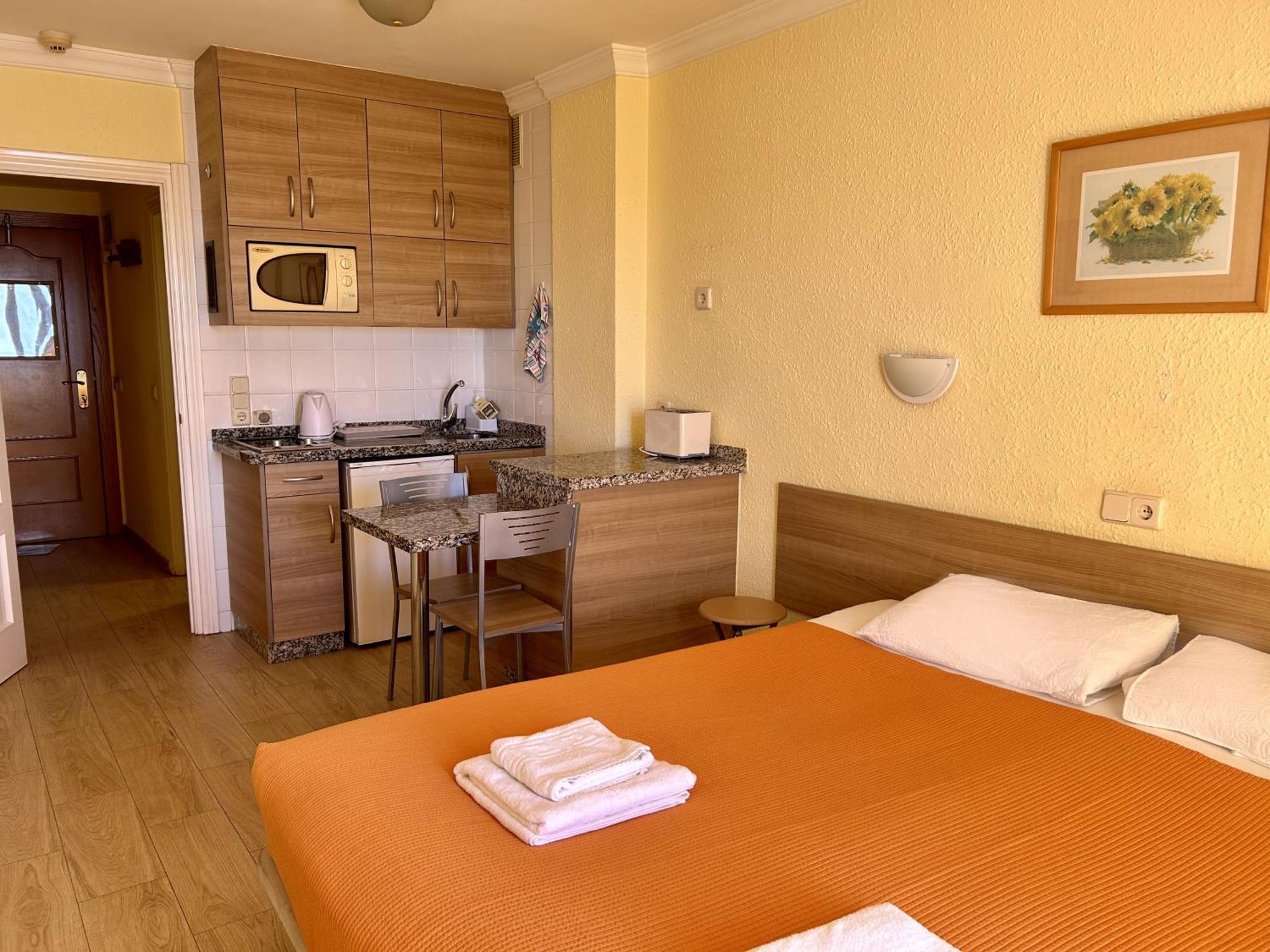 Stella Maris Estrella Del Mar Ecobeach Fuengirola Eksteriør billede
